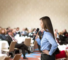 How to Improve Fluency Quickly with an Online English-Speaking Course